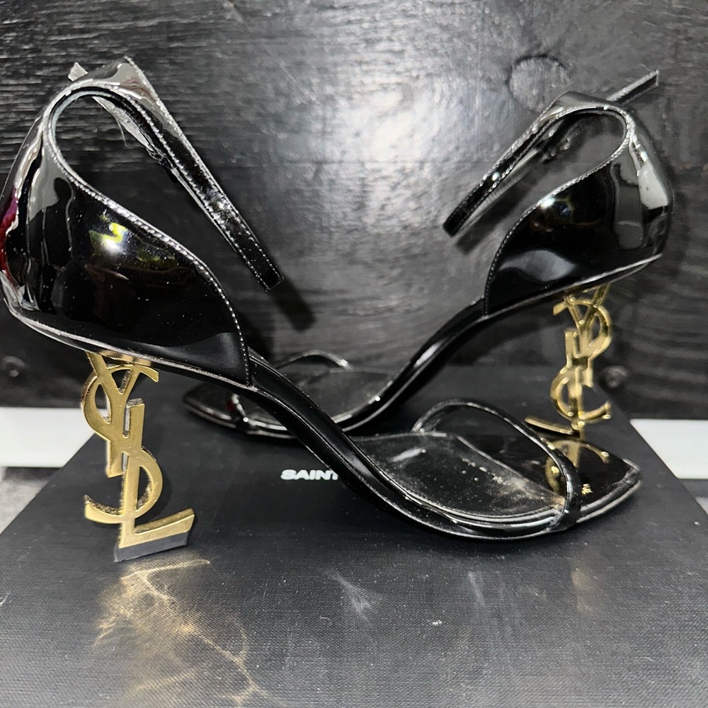 ❌SOLD!❌ Saint Laurent Opyum Patent